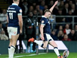 Kicking coach Jon Callard's verdict on the Finn Russell miss