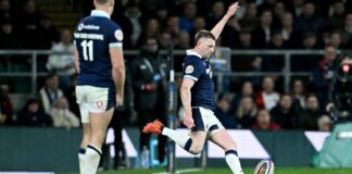 Kicking coach Jon Callard's verdict on the Finn Russell miss