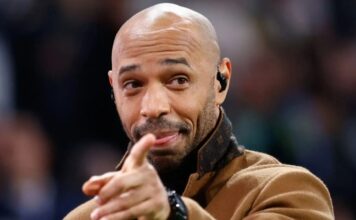 'He was happy to lend a hand' joke Ireland fans as Thierry Henry pays visit to France camp before Six Nations clash