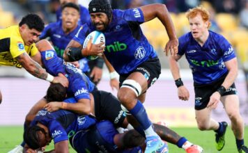 Blues get season back on track with thrilling win over Hurricanes