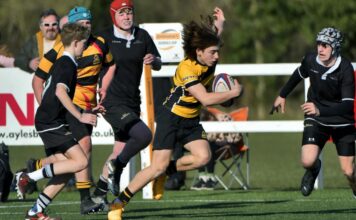 Head of rugby hails close-knit side after reaching final