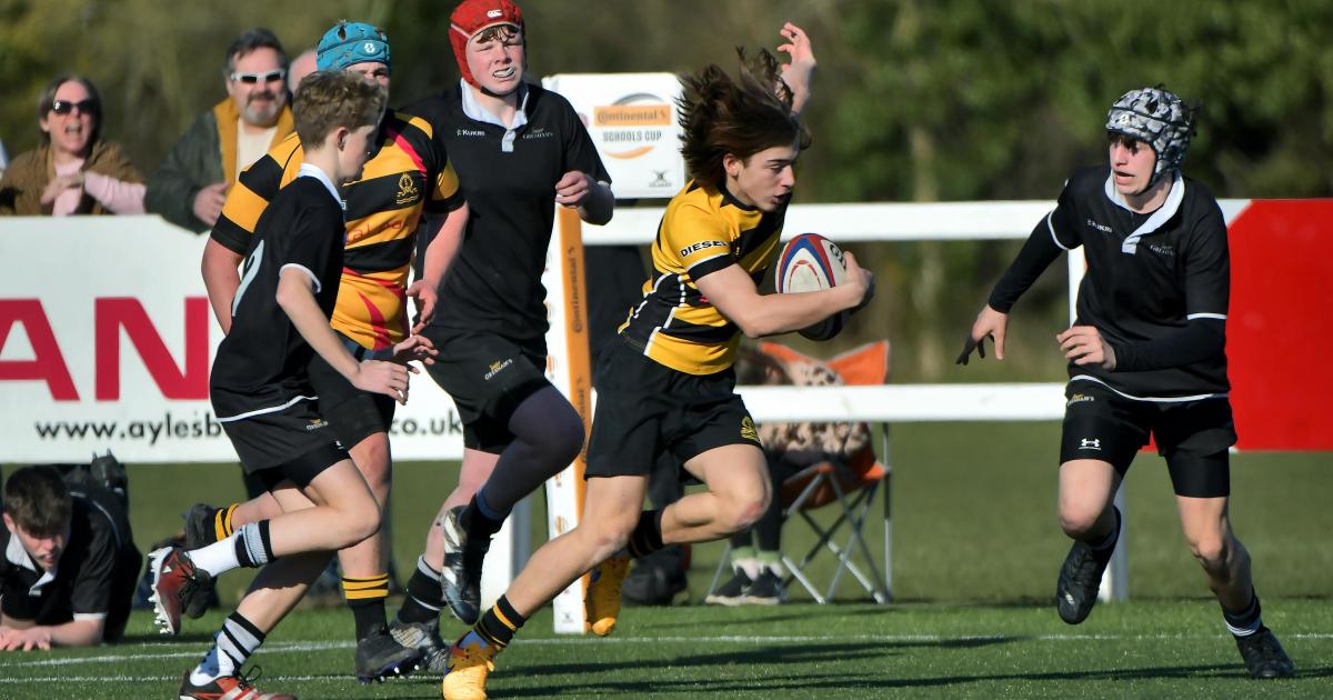 Head of rugby hails close-knit side after reaching final