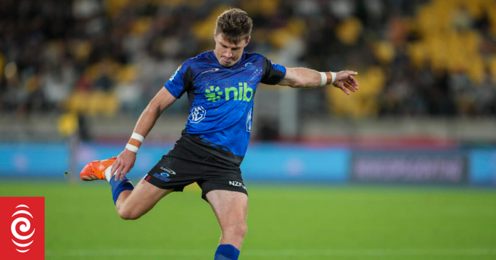 Super Rugby Pacific team namings: McKenzie out, Stevenson back, shift for Barrett