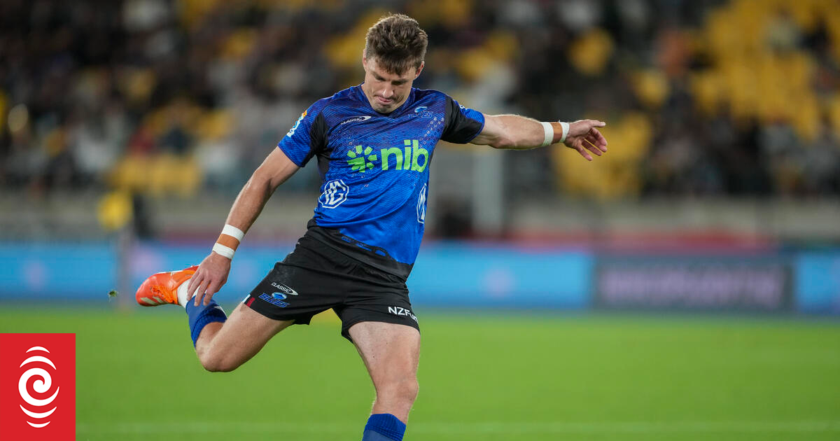 Super Rugby Pacific team namings: McKenzie out, Stevenson back, shift for Barrett