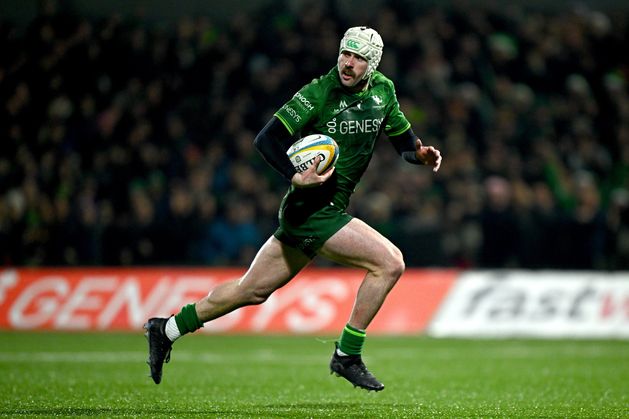 ‘We believe there’s a lot more to come from Mack’ – ‘Delighted’ Connacht and Ireland winger Hansen signs two-year extension